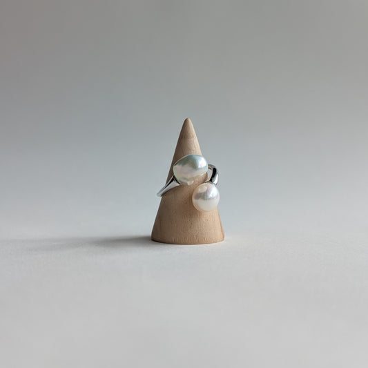 Keshi and Teardrop Pearl Ring