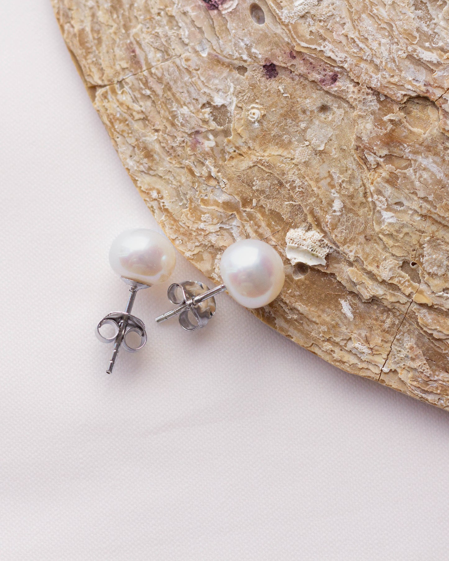 Button Pearl Studs | Medium
