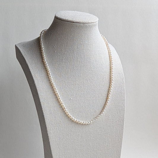 Classic White Pearl Necklace