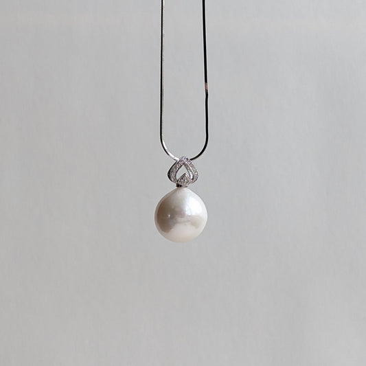 Round Ming Pearl Pendant