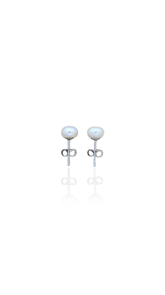 Pearl Stud 4-4.5mm