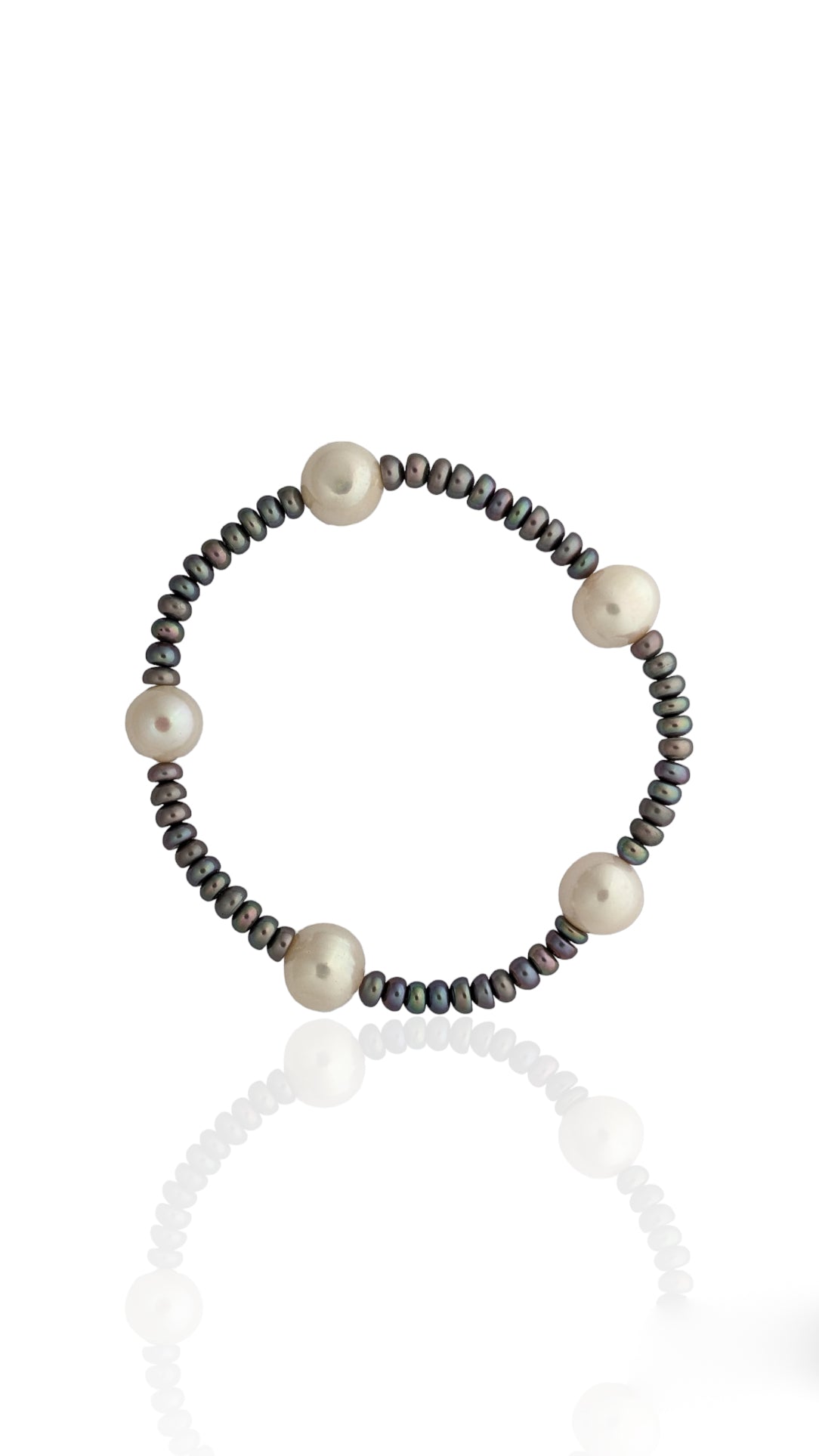 Black and White Pearl Bracelet